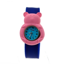 子供のためのクリスマスのギフト腕時計シリコーンスポーツ腕時計カラフル