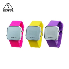 高品質のホットセール腕時計シリコン腕時計デジタル表示腕時計のLED時計