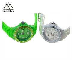 異なる色のストラップ内の高品質のホットセールシリコン素材Plataforma giratoria watch
