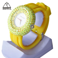 シリコン素材、ダイヤモンドウォッチカラフルな柔らかいストラップ時計ユニセックス腕時計