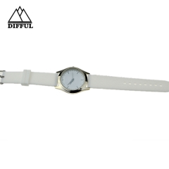 合金ケースシリコン素材ストラップ腕時計ホワイトカラーストラップ、高品質のホットセール時計